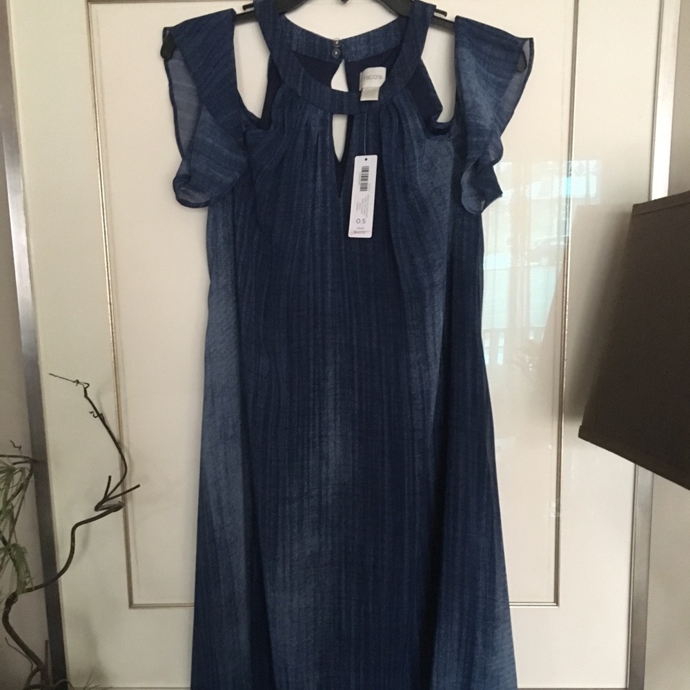 Cold shoulder top